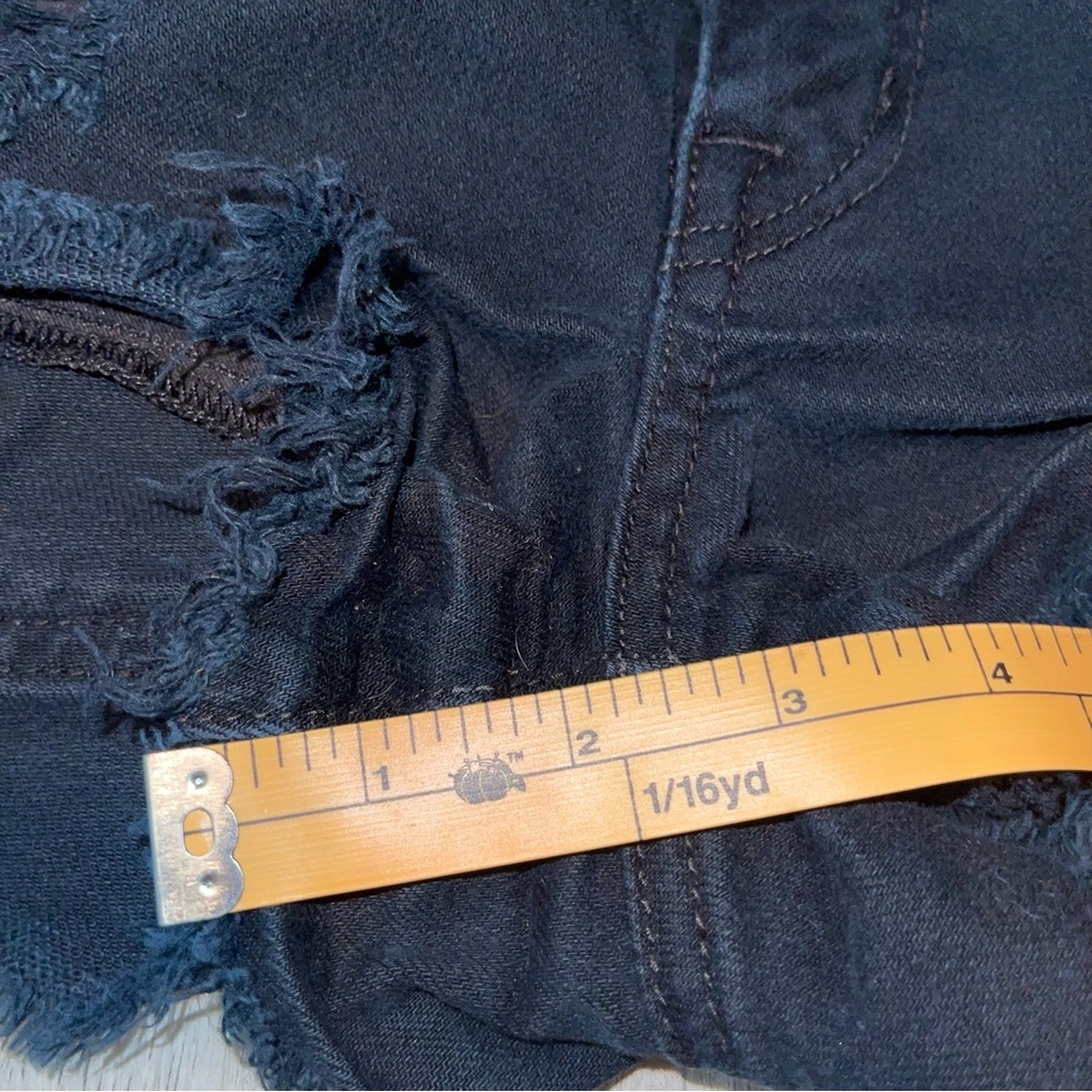 American Eagle Outfitters Denim Stretch Shorts Women’s Black Size 2 Distressed - Picture 11 of 11